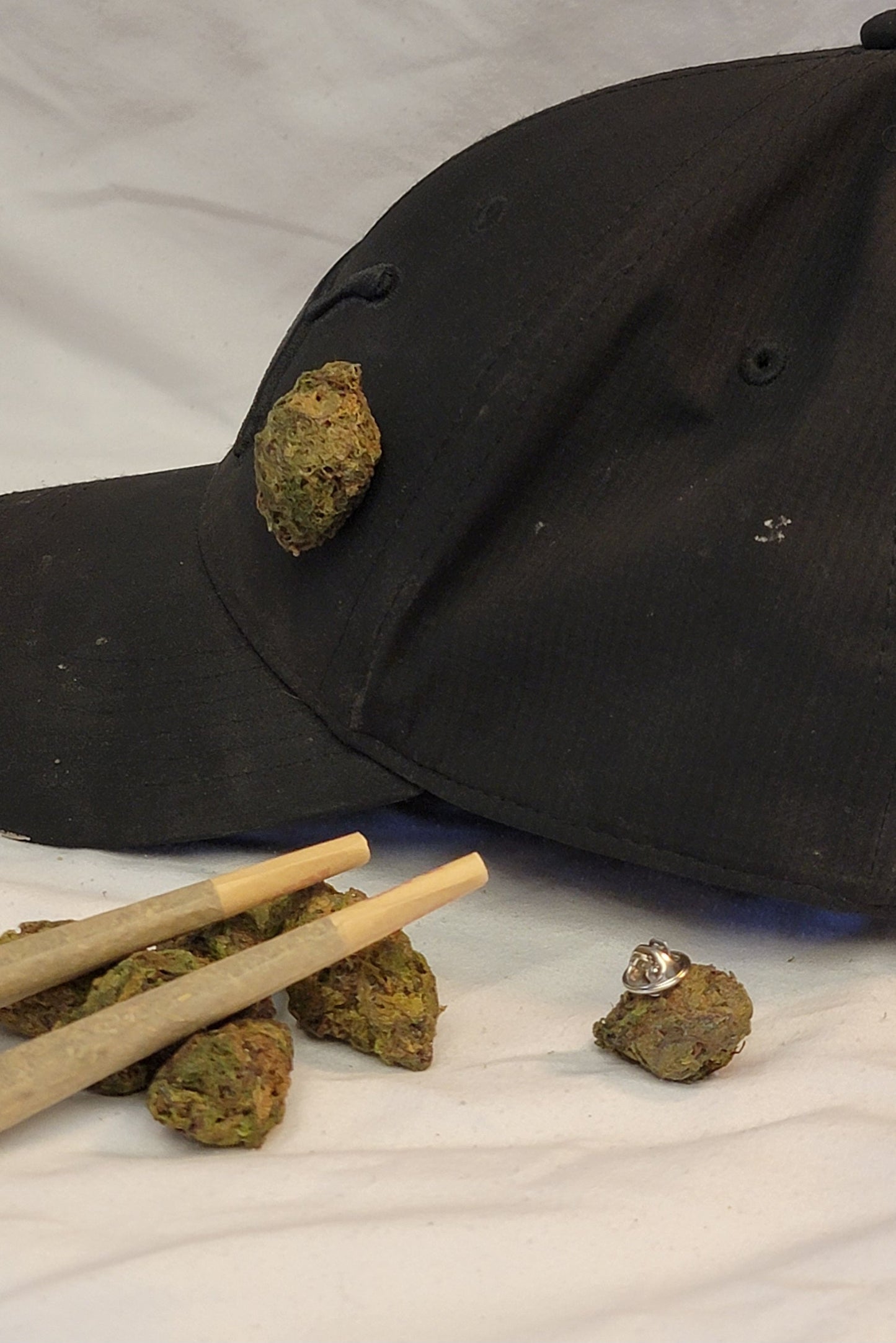 Fake Nug Pin – Realistic Weed Bud Lapel Pin | Funny 420 Hat & Lanyard Accessory | Stoner Gift | Cannabis Culture | Butterfly Clutch Back - FAUX - 20 Decor420 accessory420 gift