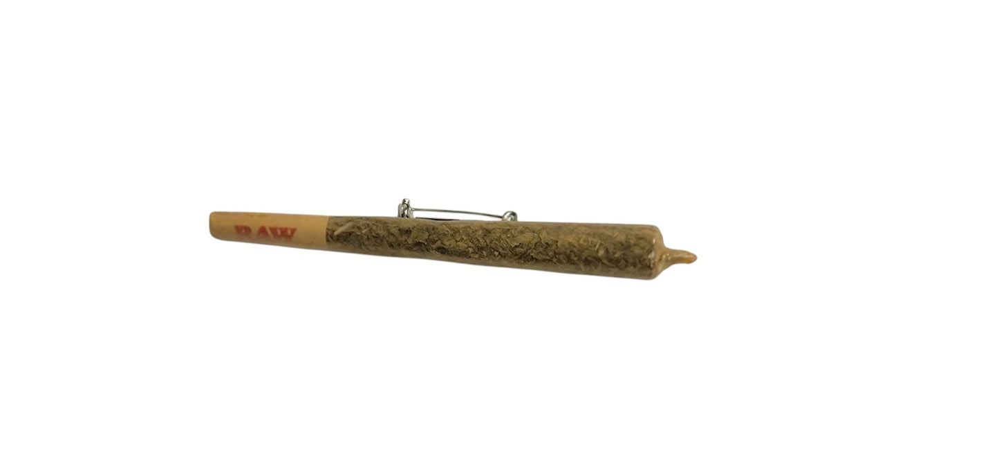 Faux Doobie Pin – Real King Size Cone | Funny 420 Hat Pin | Fake Joint Pin | 420 Accessory | Weed Accessory | Cannabis Gift | Stoner Hat, Lanyard Pin, or Bag Clip - FAUX - 20 Decorcannabis giftcannabis pin